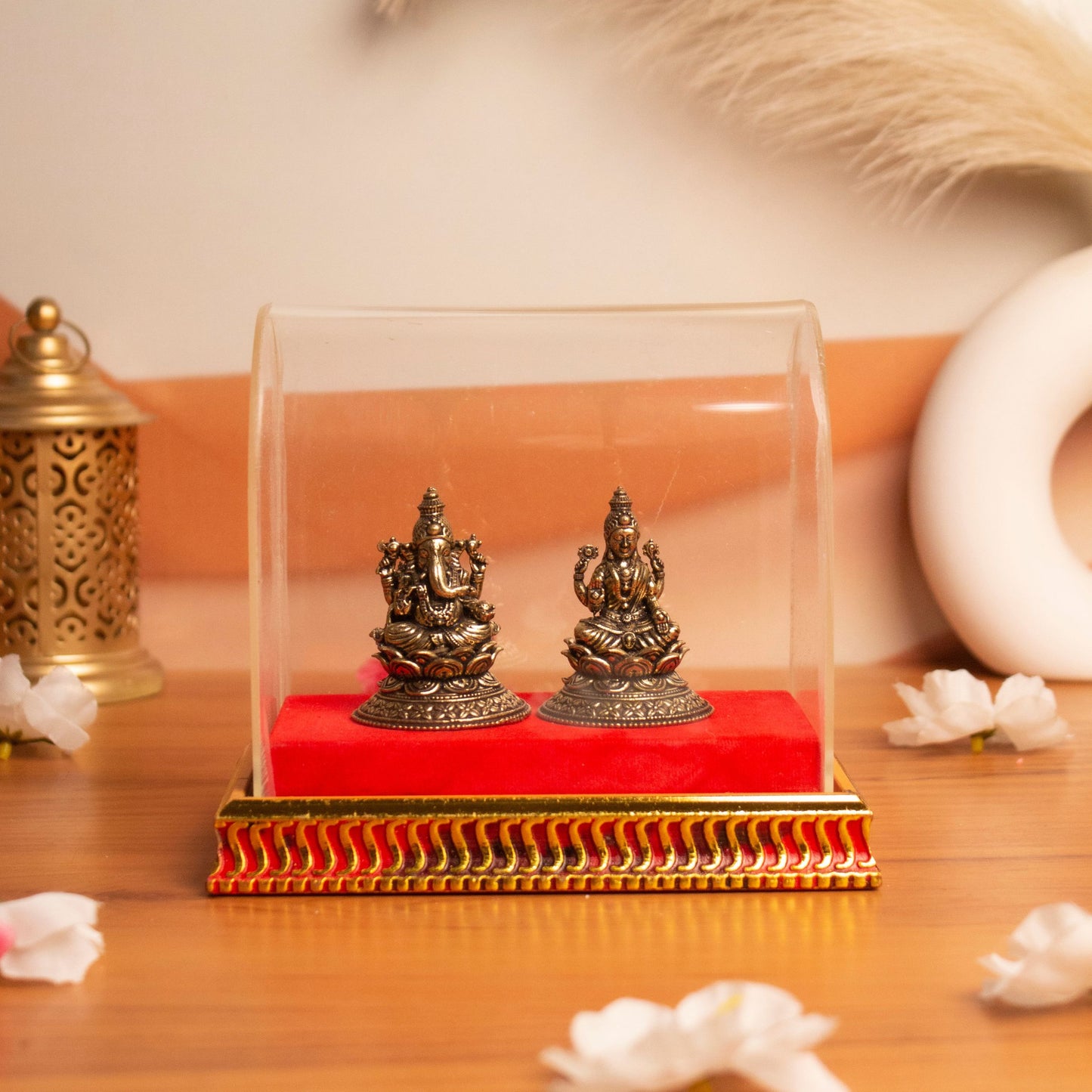 Goddess Lakshmi Lord Ganesha Brass Murti With Gift Box