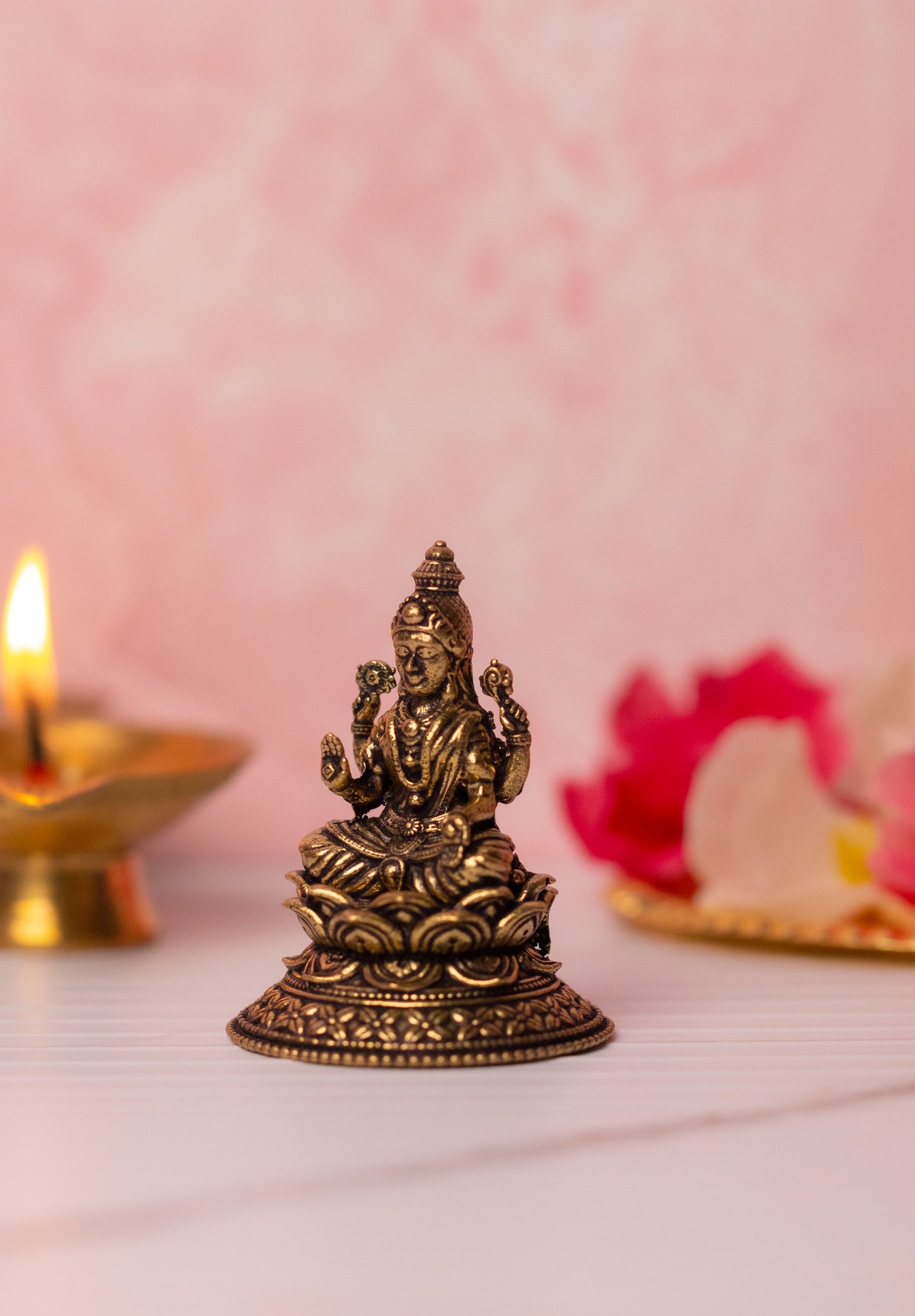Shri Maha Lakshmi Idol Brass Murti