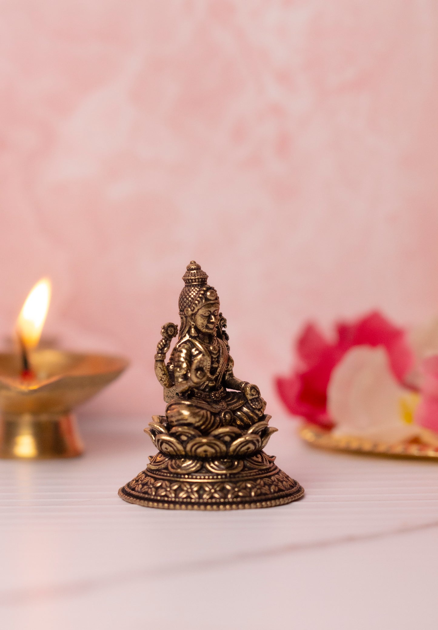 Shri Maha Lakshmi Idol Brass Murti