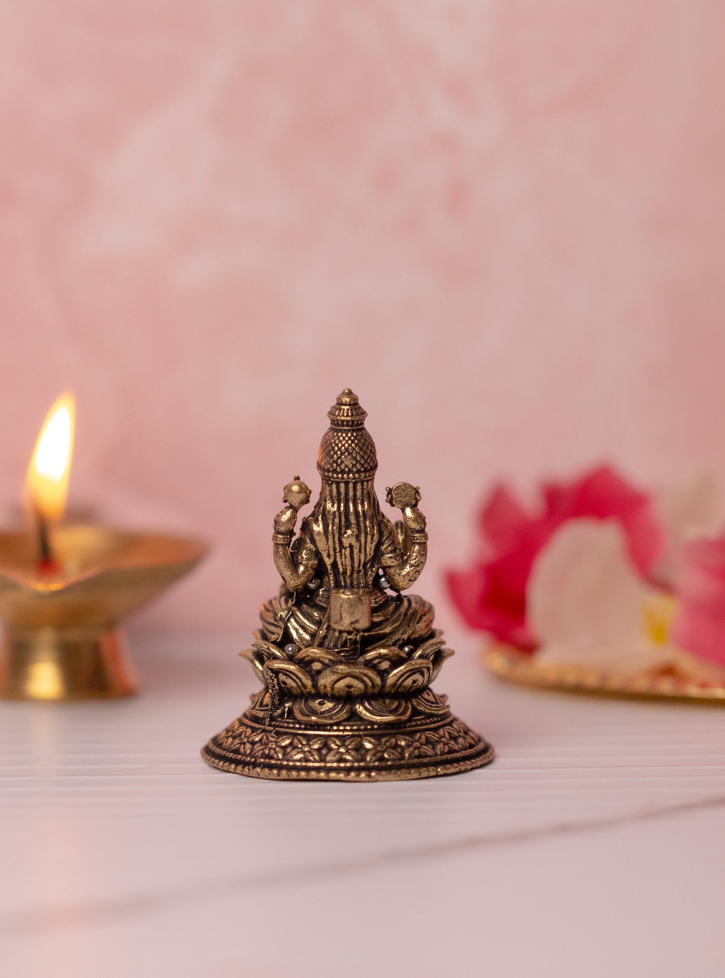 Shri Maha Lakshmi Idol Brass Murti