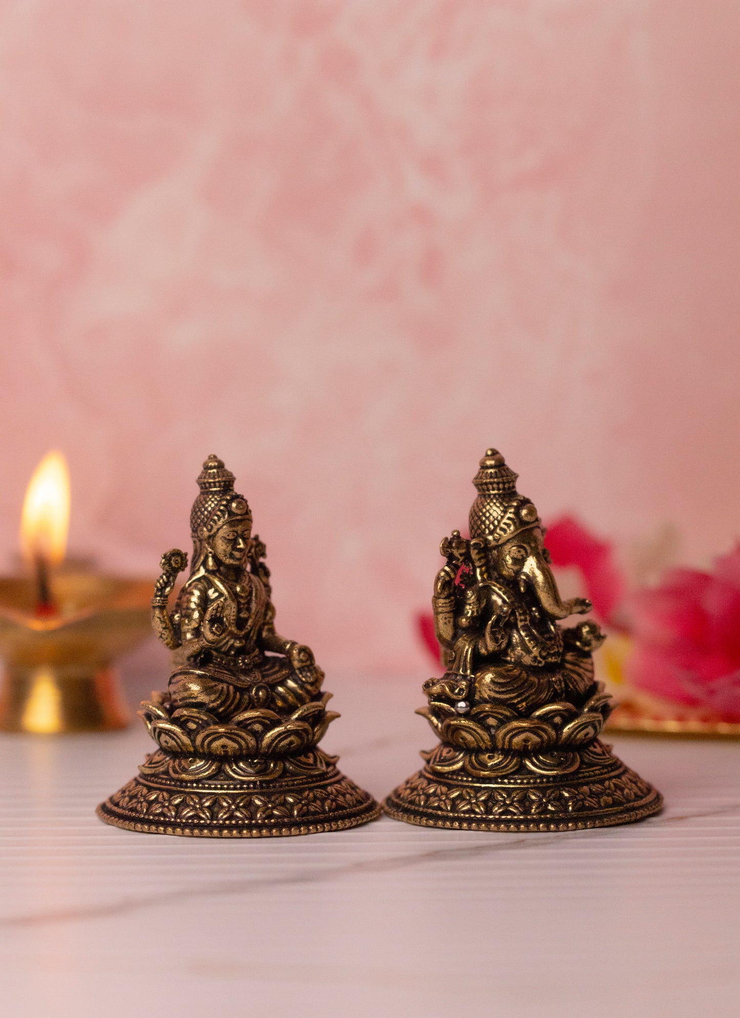 Goddess Lakshmi Lord Ganesha Brass Murti With Gift Box