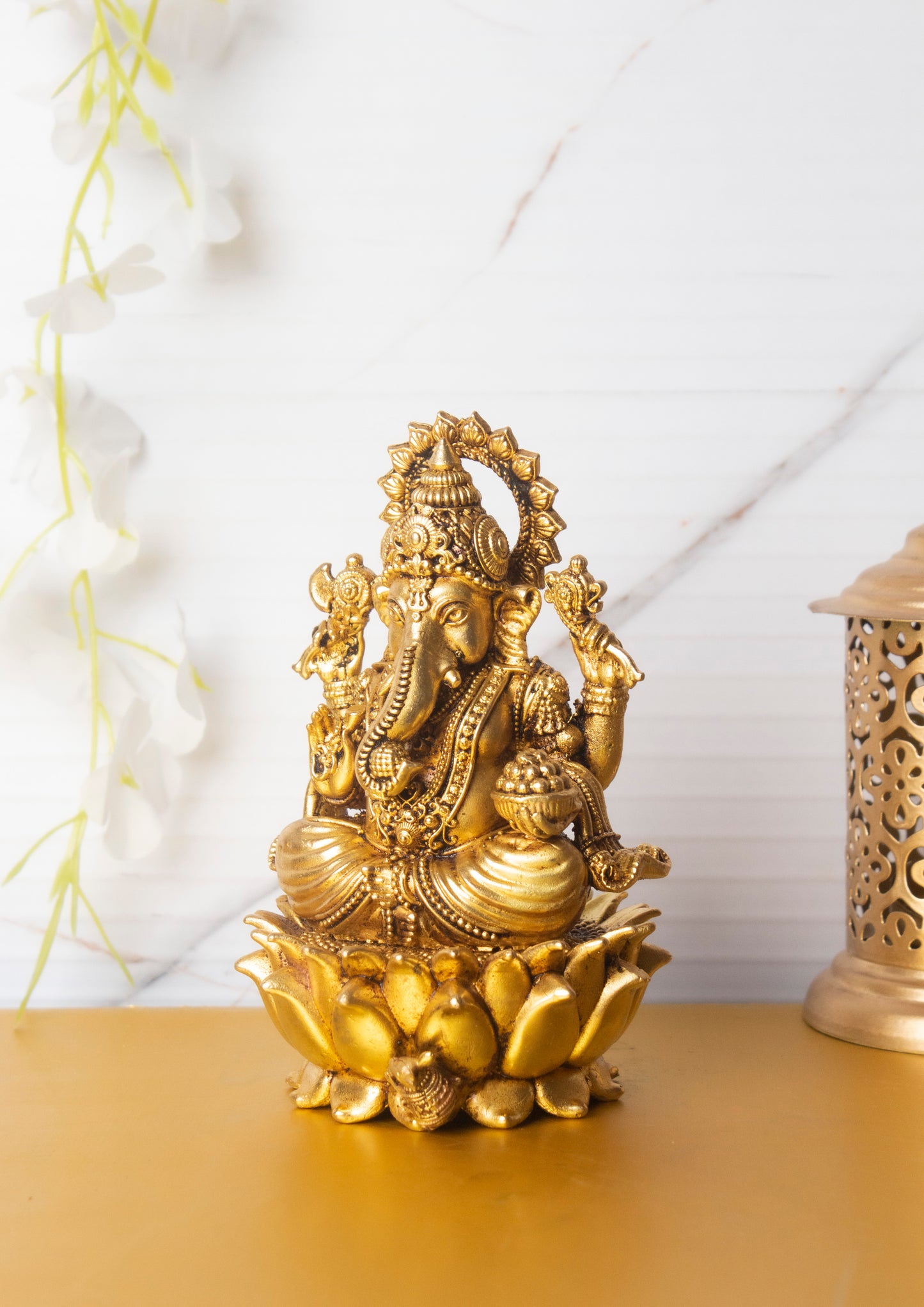 Shri Ganpatti Bappa Brass Murti large