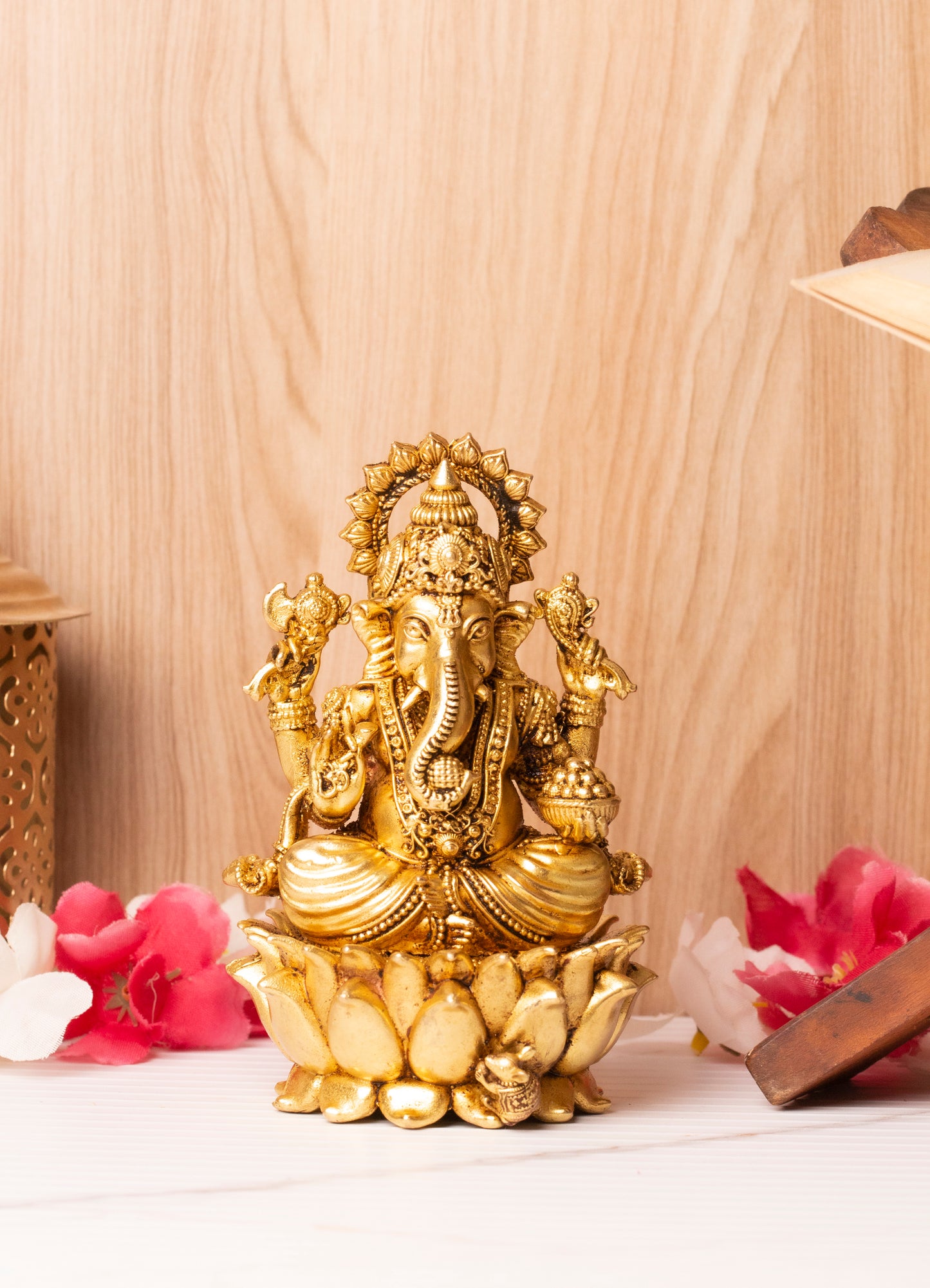 Shri Ganpatti Bappa Brass Murti large
