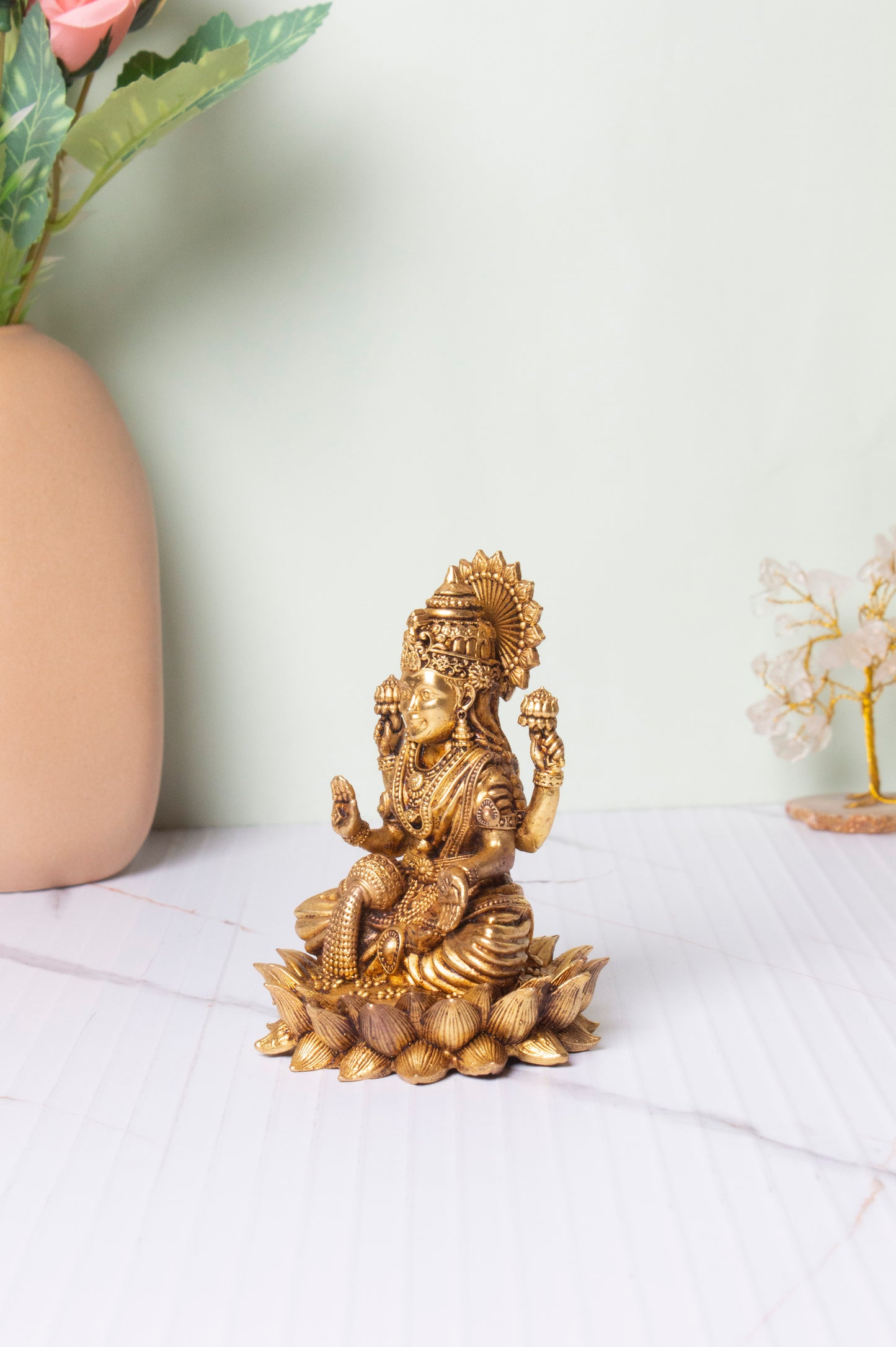Shri Devi Ashta Lakshmi Maa - LARGE